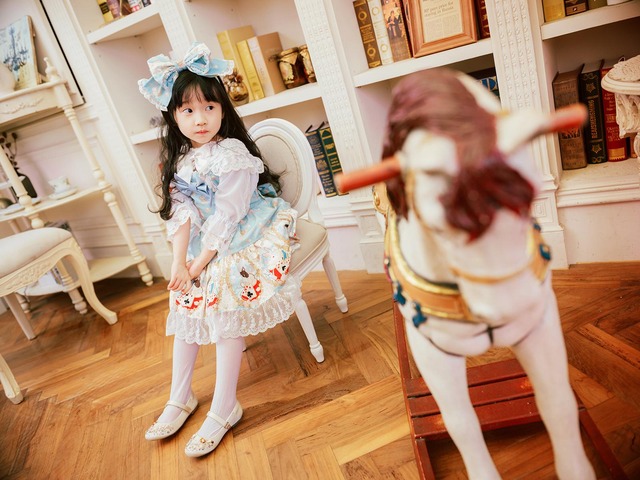 Closet in Wonderland 兒童洋裝組
